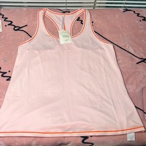 Fabletics medium short sleeve